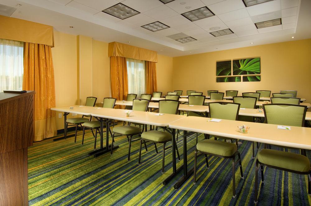 Fairfield Inn & Suites Baltimore BWI Airport Linthicum Exterior photo