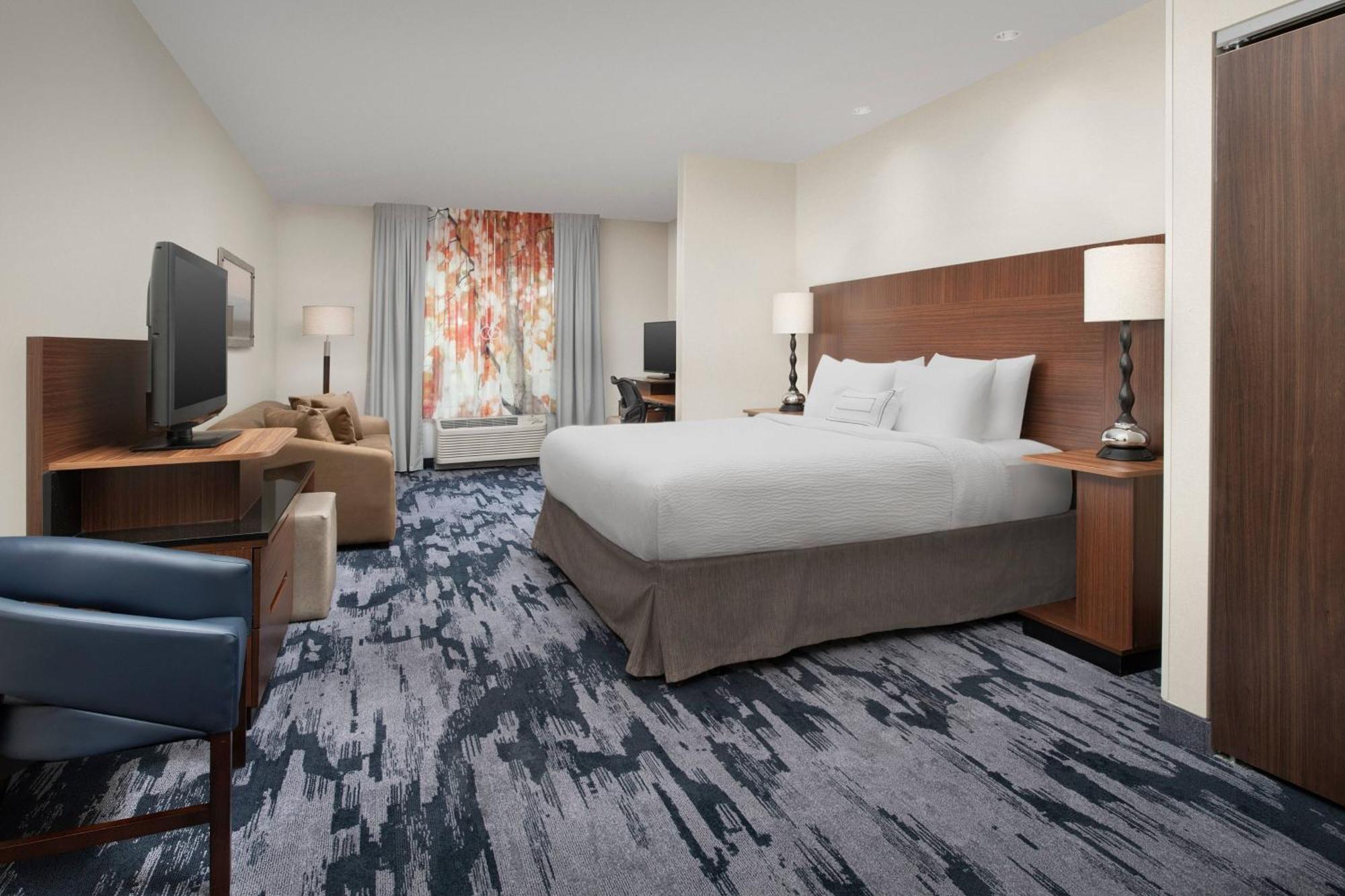 Fairfield Inn & Suites Baltimore BWI Airport Linthicum Exterior photo