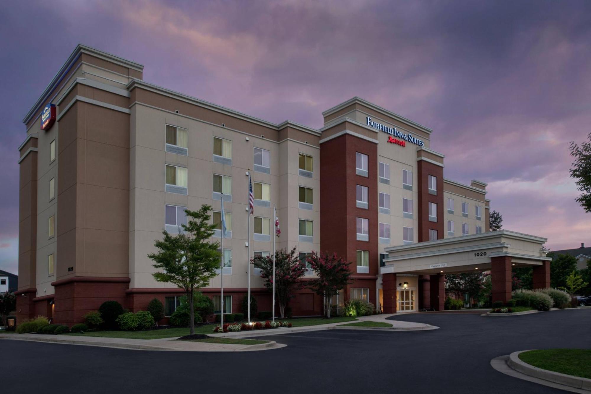 Fairfield Inn & Suites Baltimore BWI Airport Linthicum Exterior photo