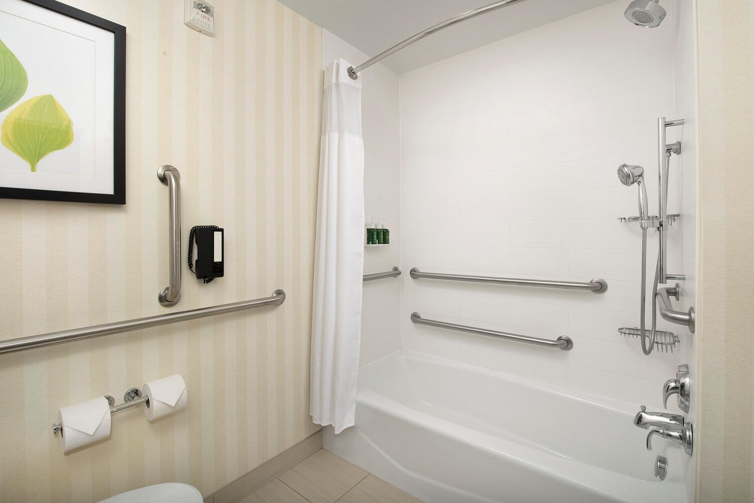 Fairfield Inn & Suites Baltimore BWI Airport Linthicum Exterior photo