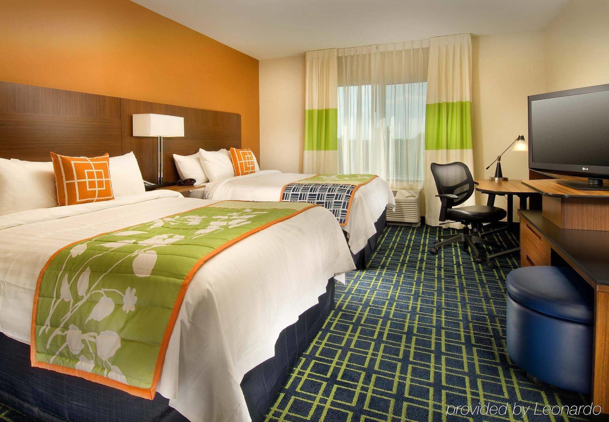 Fairfield Inn & Suites Baltimore BWI Airport Linthicum Room photo